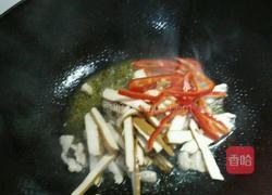 雪菜香干炒肉丝的做法图解3