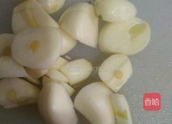 芹菜炒鱼丸的做法图解3
