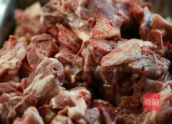 羊肉汤的做法图解1