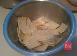 葱煎豆腐的做法图解3