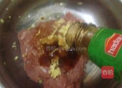 韭菜猪肉水饺的做法图解5