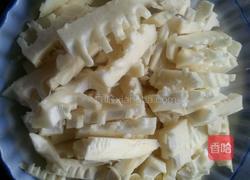 酱爆春笋的做法图解1