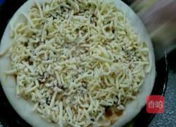 金枪鱼肉松披萨的做法图解3