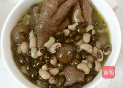 黑豆眉豆鸡脚汤的做法图解11