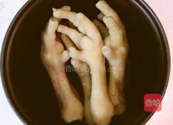 黑豆眉豆鸡脚汤的做法图解7