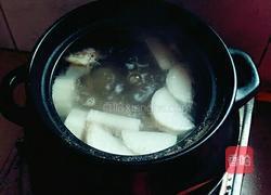 白萝卜骨头汤的做法图解5