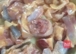 木耳蒸鸡的做法图解3
