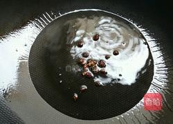 韭黄炒肉丝的做法图解5