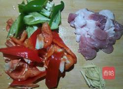 平菇炒肉的做法图解2