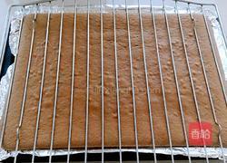 可可奶油蛋糕卷的做法图解15