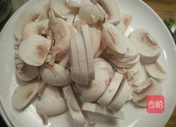 口蘑炒瘦肉的做法图解4