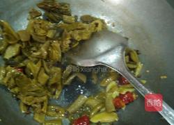 酸菜鱼片的做法图解5