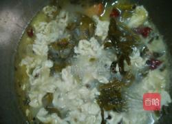 酸菜鱼片的做法图解9