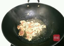 豌豆炒火腿的做法图解7