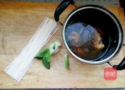 鸡汤龙须面的做法图解2