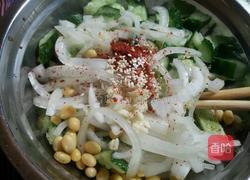 洋葱拌黄瓜的做法图解5