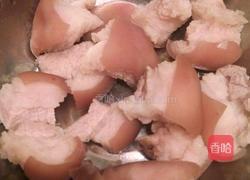 腿肉桂圆粥的做法图解2