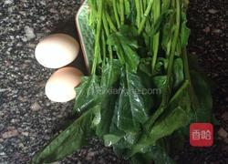 菠菜炒蛋皮的做法图解1