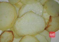 干煸土豆片的做法图解7