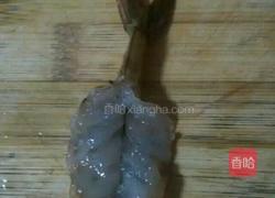 凤尾虾球的做法图解2