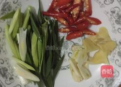 酸菜炒大肠的做法图解5