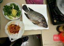 清蒸福寿鱼榨菜的做法图解1