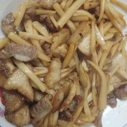 酸笋炒肉的做法[图]
