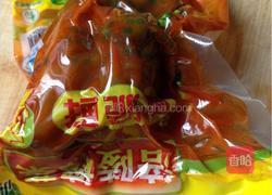 榨菜肉丝的做法图解1