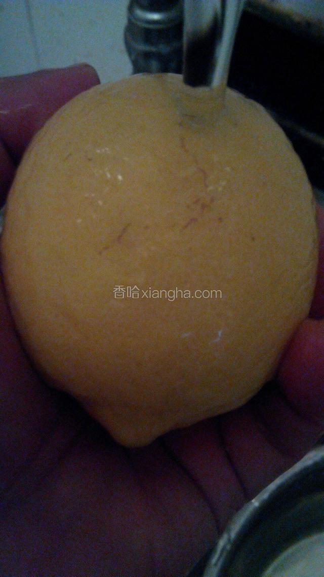 用流水冲洗干净，晾干
