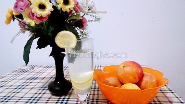 蜂蜜柠檬水
