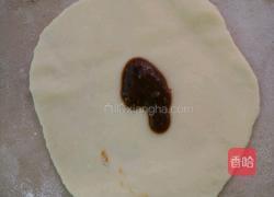 孜然黑椒酱饼的做法图解3