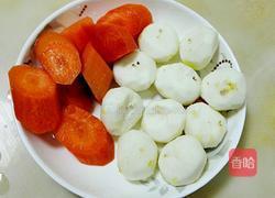 马蹄红萝卜排骨汤的做法图解1