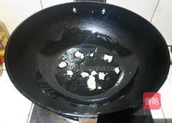 辣椒炒火腿肠的做法图解4