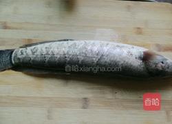 酸菜豆腐鱼的做法图解1