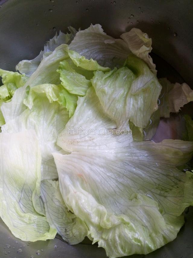 生菜泡在盐水里泡5分钟
