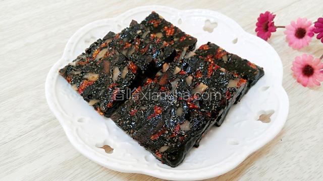 阿胶固元膏