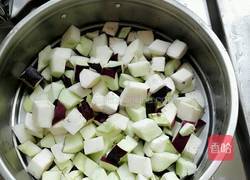 家常肉末茄子的做法图解1