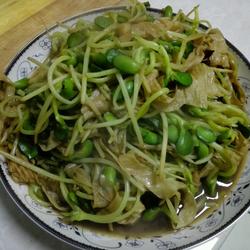 豆苗炒油皮的做法[图]