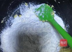 抹茶双色饼干的做法图解5