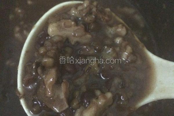 红豆绿豆核桃仁粥