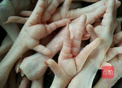 蒜香泡椒凤爪的做法图解1