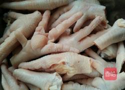 蒜香泡椒凤爪的做法图解2