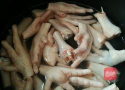 蒜香泡椒凤爪的做法图解3