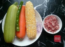 肉末玉米粒的做法图解1