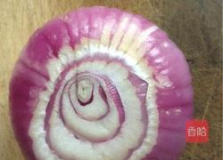 炸洋葱花的做法图解1