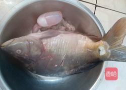 红烧鲤鱼的做法图解1