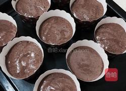 无油可可巧克力纸杯蛋糕的做法图解13