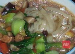 香菇大肉哨子面的做法图解7