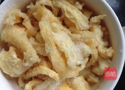 瑶柱花胶汤的做法图解3