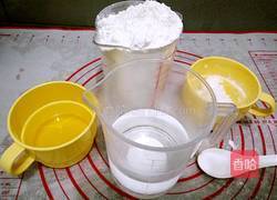 酥脆大麻花的做法图解1